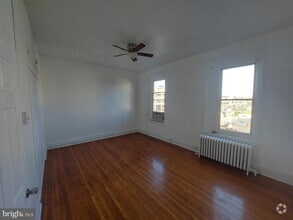 Building Photo - 3150 N Broad St