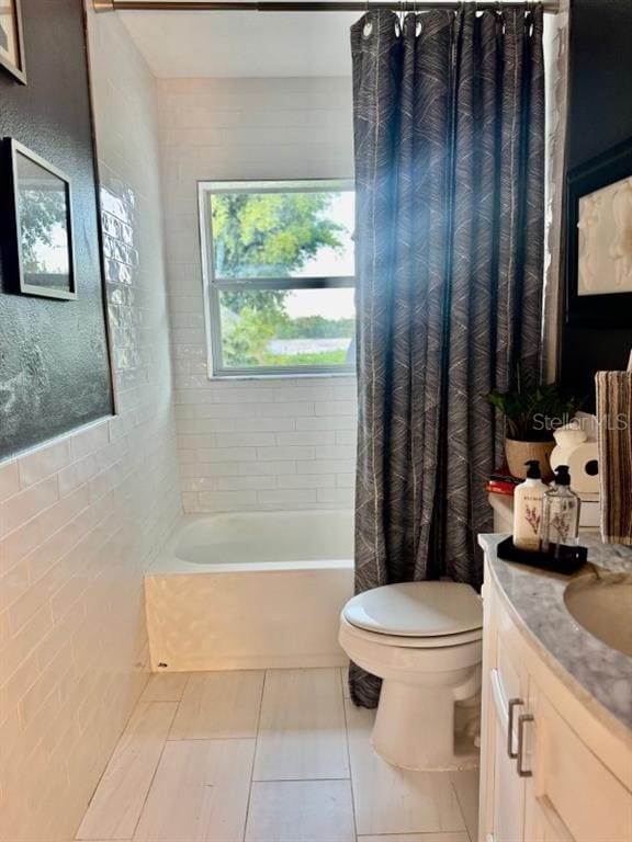 Building Photo - 1815 Barker Dr