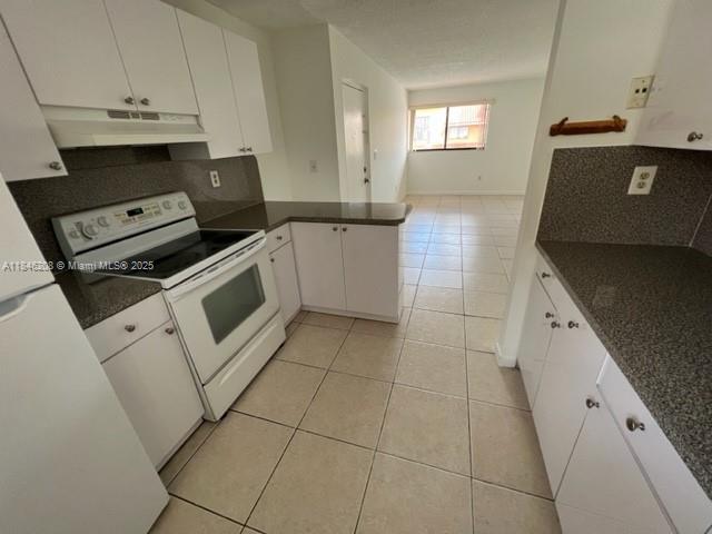Building Photo - 2780 W 61st St