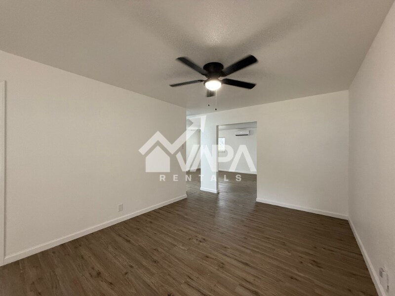 Building Photo - 230 Craigmont Ln