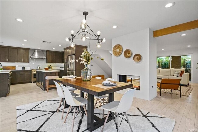 Building Photo - Encino Cul-De-Sac Lease with Private Outdoor Sauna & Designer Upgrades