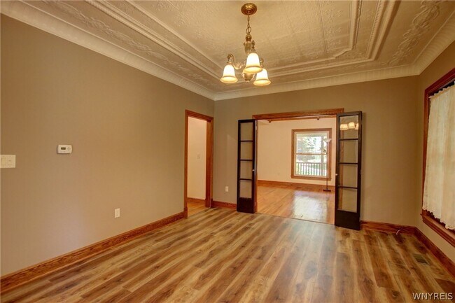 Building Photo - 5880 Draudt Rd