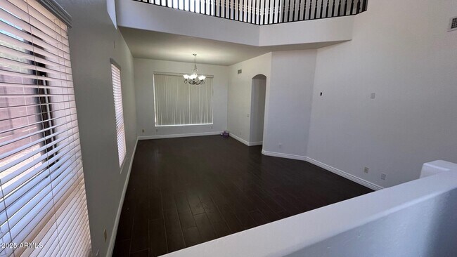 Building Photo - 3342 N Boulder Canyon