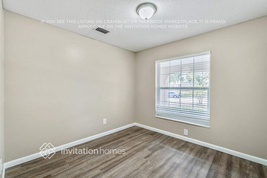 Building Photo - 5695 Deerfield Rd