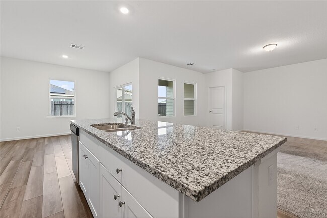 Building Photo - 1065 Long Bay Ct