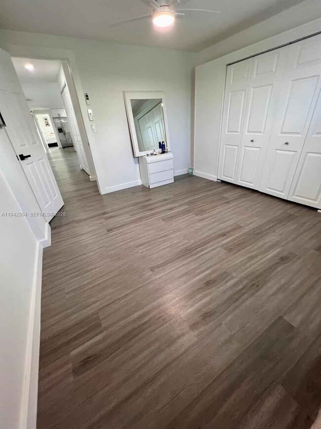 Building Photo - 2901 SW 58th St