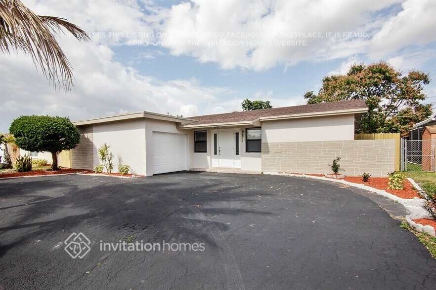 Building Photo - 9671 NW 24th St