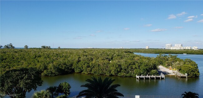 Building Photo - 15 Bluebill Ave