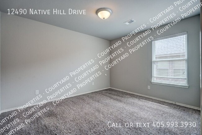 Building Photo - 12490 Native Hill Dr