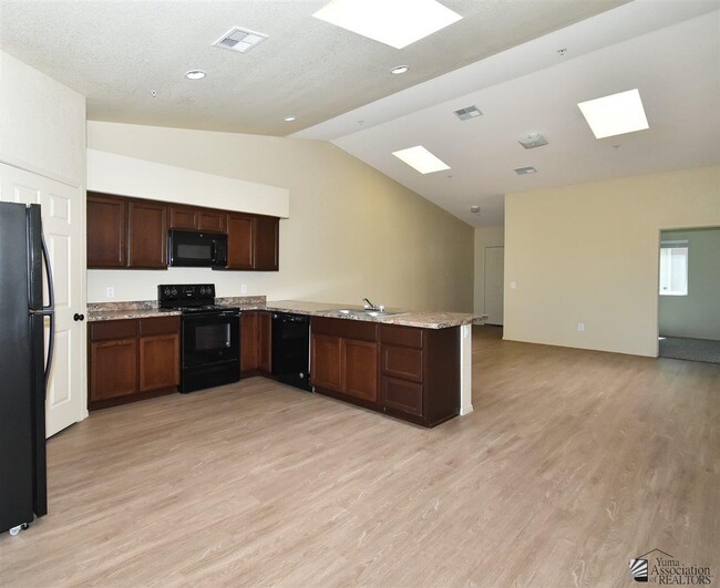 Building Photo - 3886 S Brianna Dr