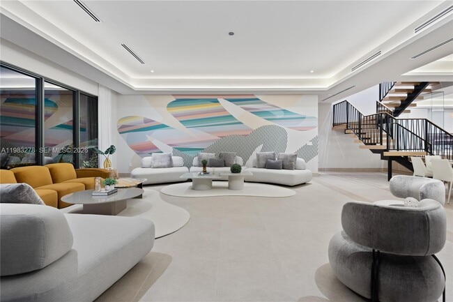 Building Photo - 1200 NE 87th St