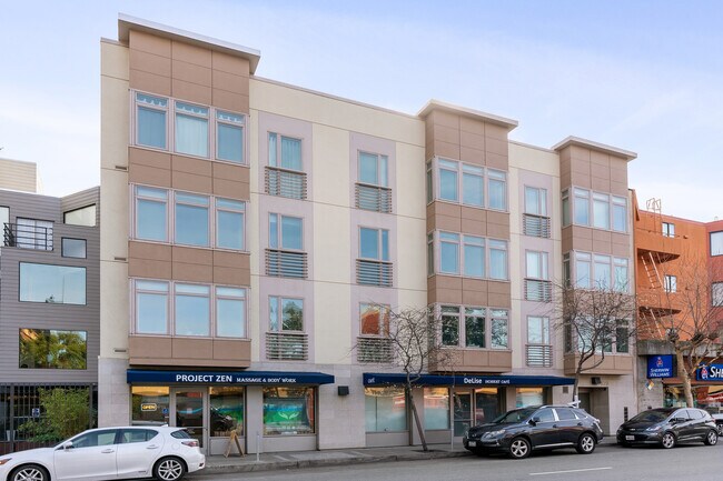 Building Photo - 329 Bay St