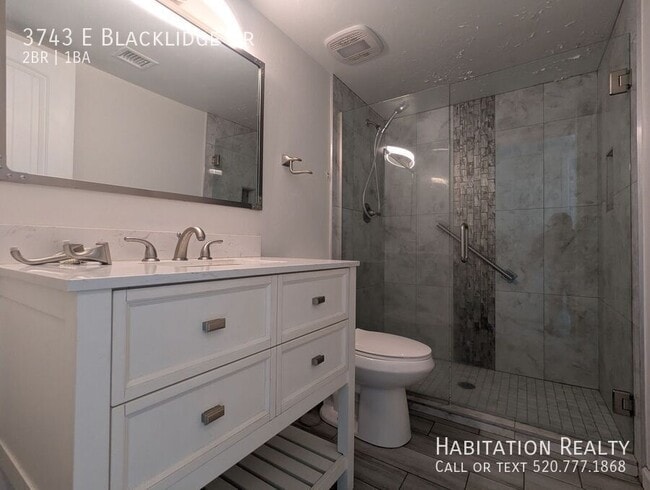 Building Photo - 3743 E Blacklidge Dr