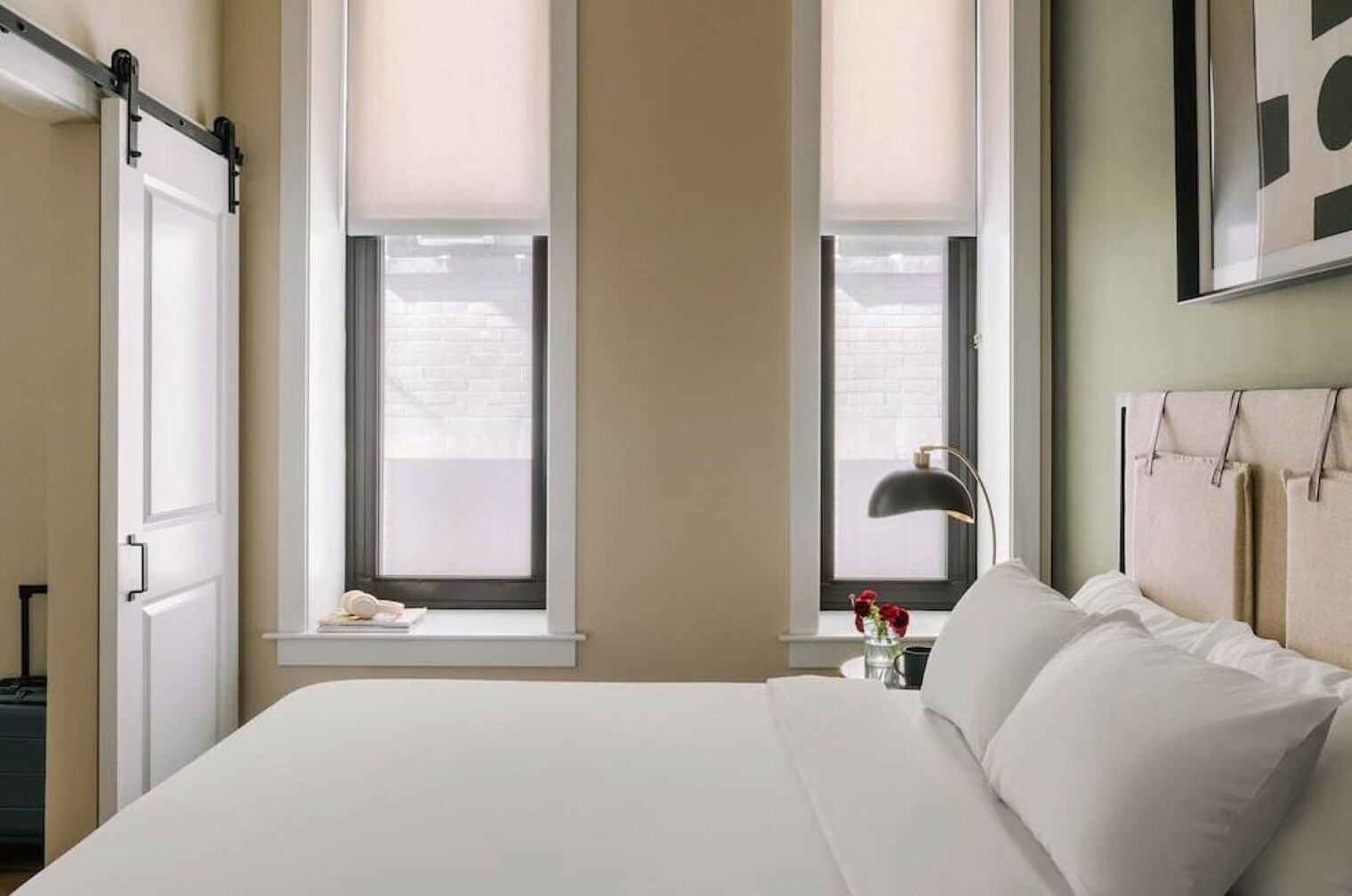 Building Photo - 17 S Wabash Ave