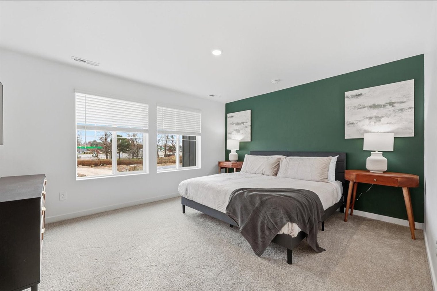 Building Photo - 4226 W Perspective St