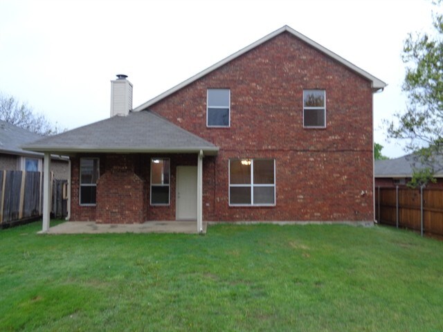 Building Photo - 5820 Vista Glen Ln