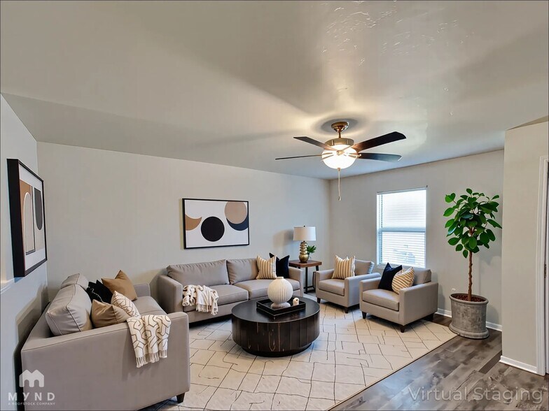 Building Photo - 9605 Jackrabbit Rd