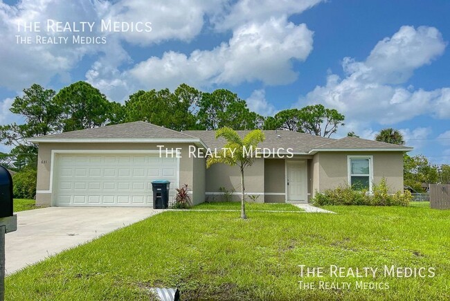 Primary Photo - BEAUTIFUL 3BD/2BA Home in Palm Bay!!