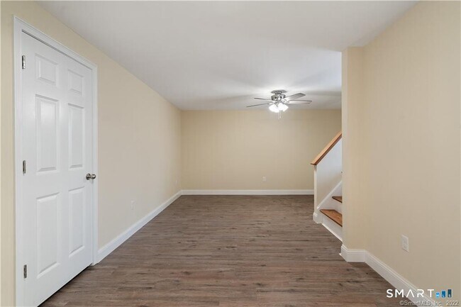 Building Photo - 109 Olive St