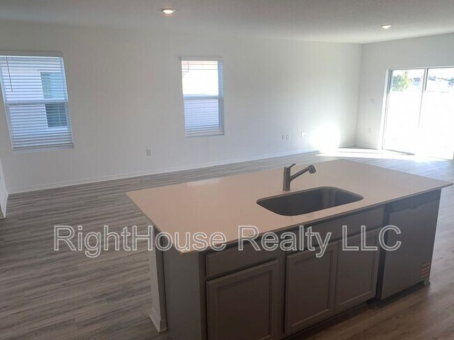 Building Photo - 3425 Nettle Loop