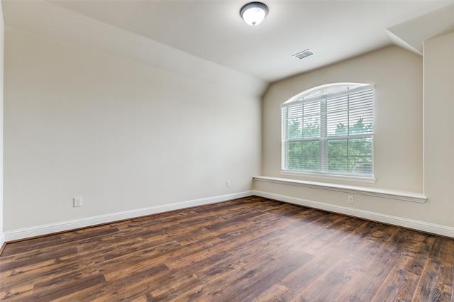 Building Photo - 420 Devonshire Dr