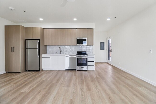 Building Photo - 4456 30th Street - North Parks Elevated Spanish Style Community