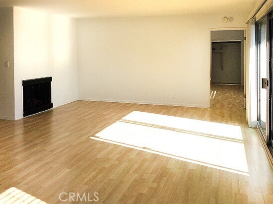 Building Photo - 811 6th St