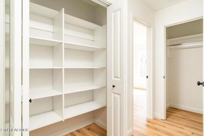 Building Photo - 1623 Francis Rd