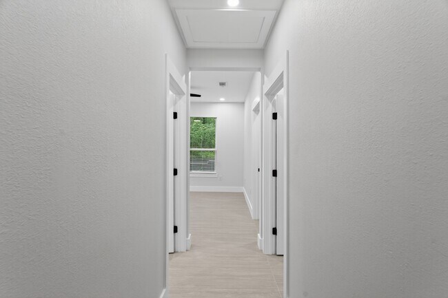 Building Photo - 28 Parsons Valley Dr
