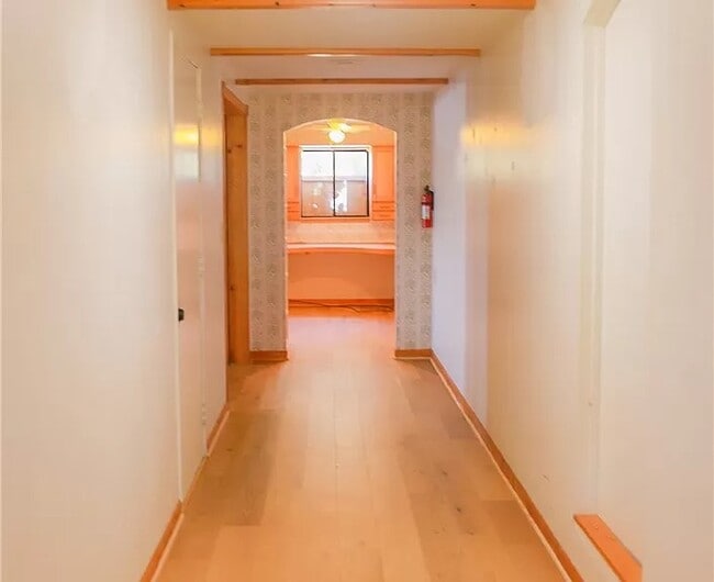 Building Photo - 7548 Evergreen Dr