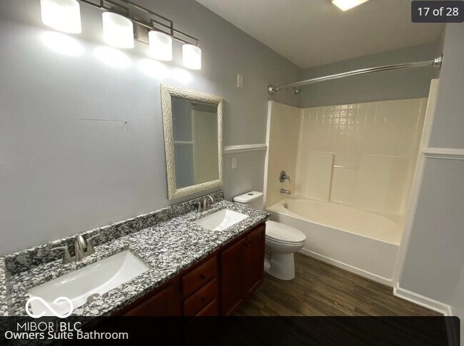 Building Photo - 401 Watercress Way