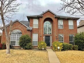 Building Photo - 11112 Newport Dr