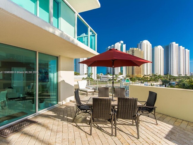 Building Photo - 150 Sunny Isles Blvd