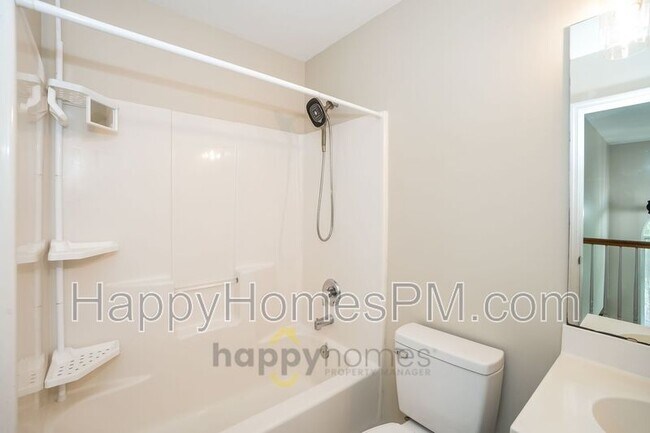 Building Photo - 1481 Endicot Way