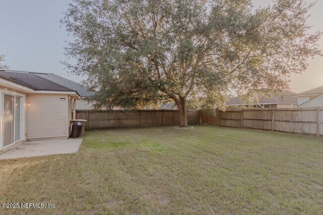 Building Photo - 8038 Welbeck Ln