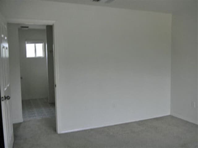 Building Photo - 622 Lisa Dr