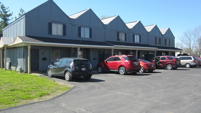 Primary Photo - 227 Sunset Ave