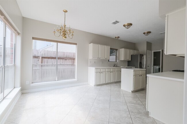 Building Photo - 7603 Quintero Dr