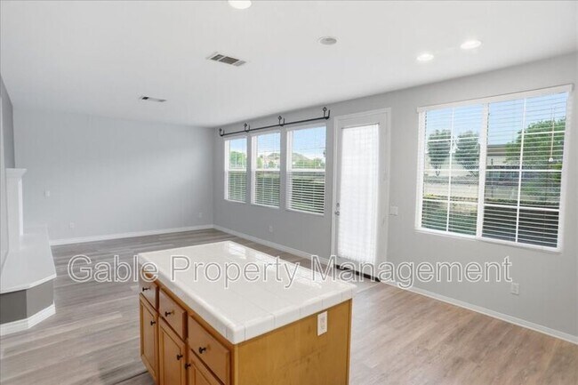 Building Photo - 23206 Brooke Ln