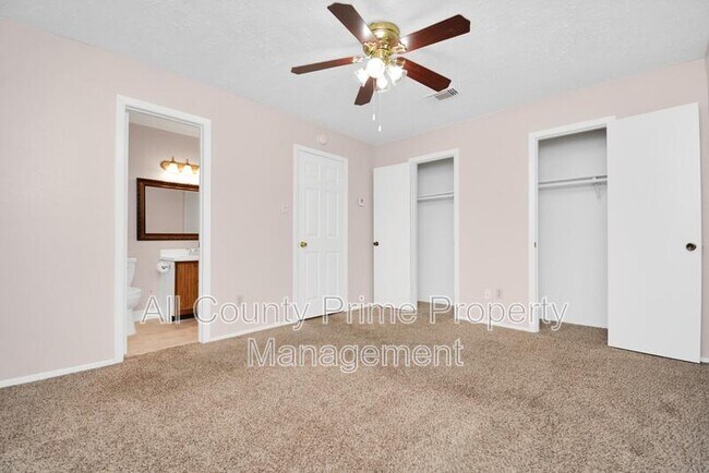 Building Photo - 19214 Cypress River Dr