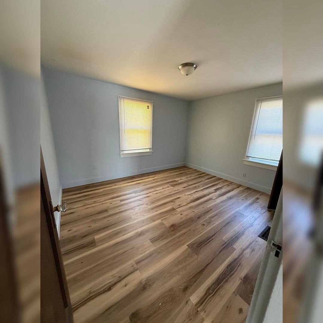 Building Photo - 1410 E Blake Ave