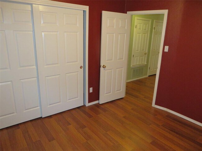 Building Photo - 15506 Imperial Jade Dr