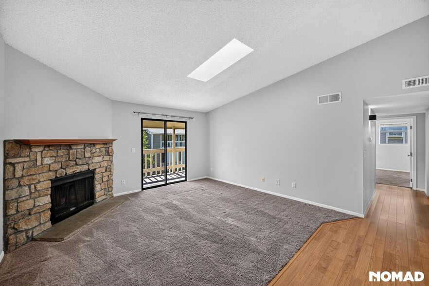 Building Photo - 8225 S Fairmount Dr