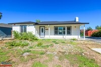 Building Photo - Gorgeous Cambrian Park Home