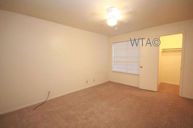 Building Photo - 2 bedroom in SAN MARCOS TX 78666