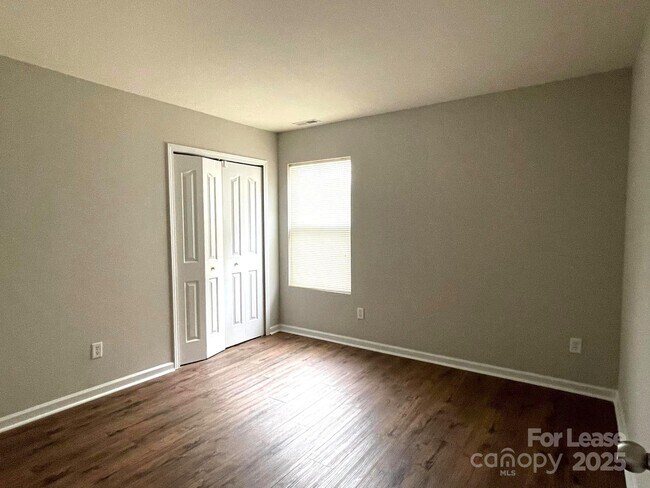 Building Photo - 2039 Moss Creek Dr