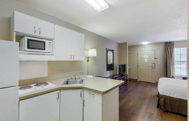 Building Photo - Furnished Studio-Raleigh - RDU Airport