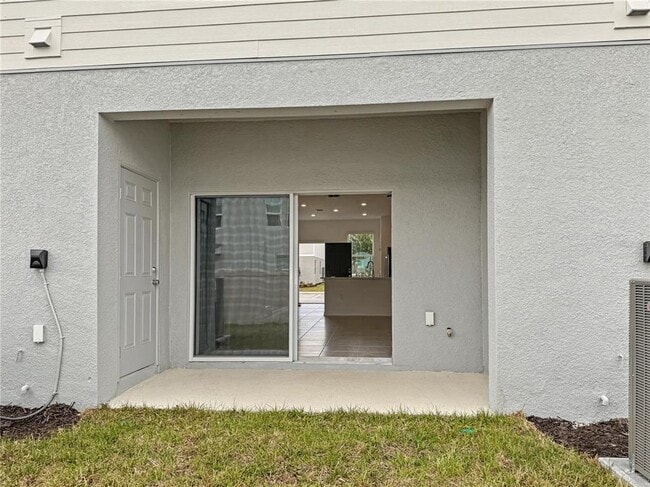 Building Photo - 2949 Skyline Lp