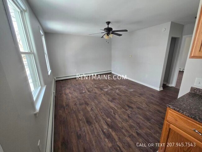 Building Photo - 62 Third St. Apt.