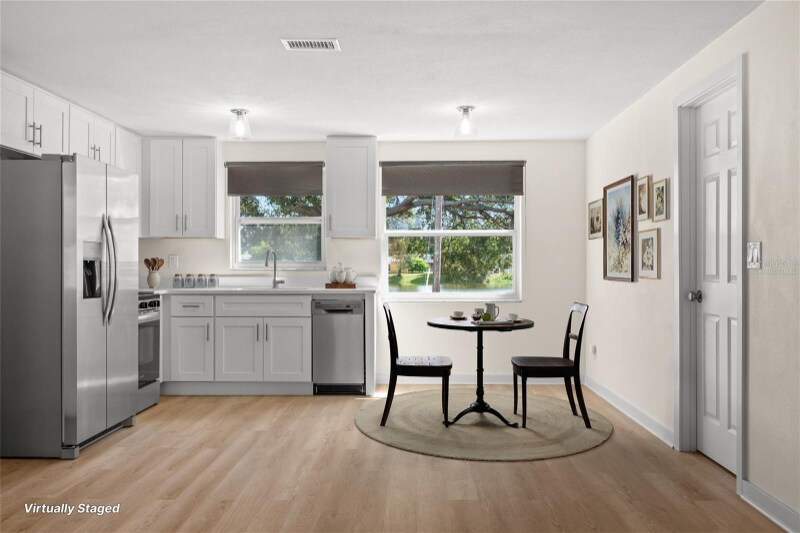 Building Photo - 9049 Orchid Dr